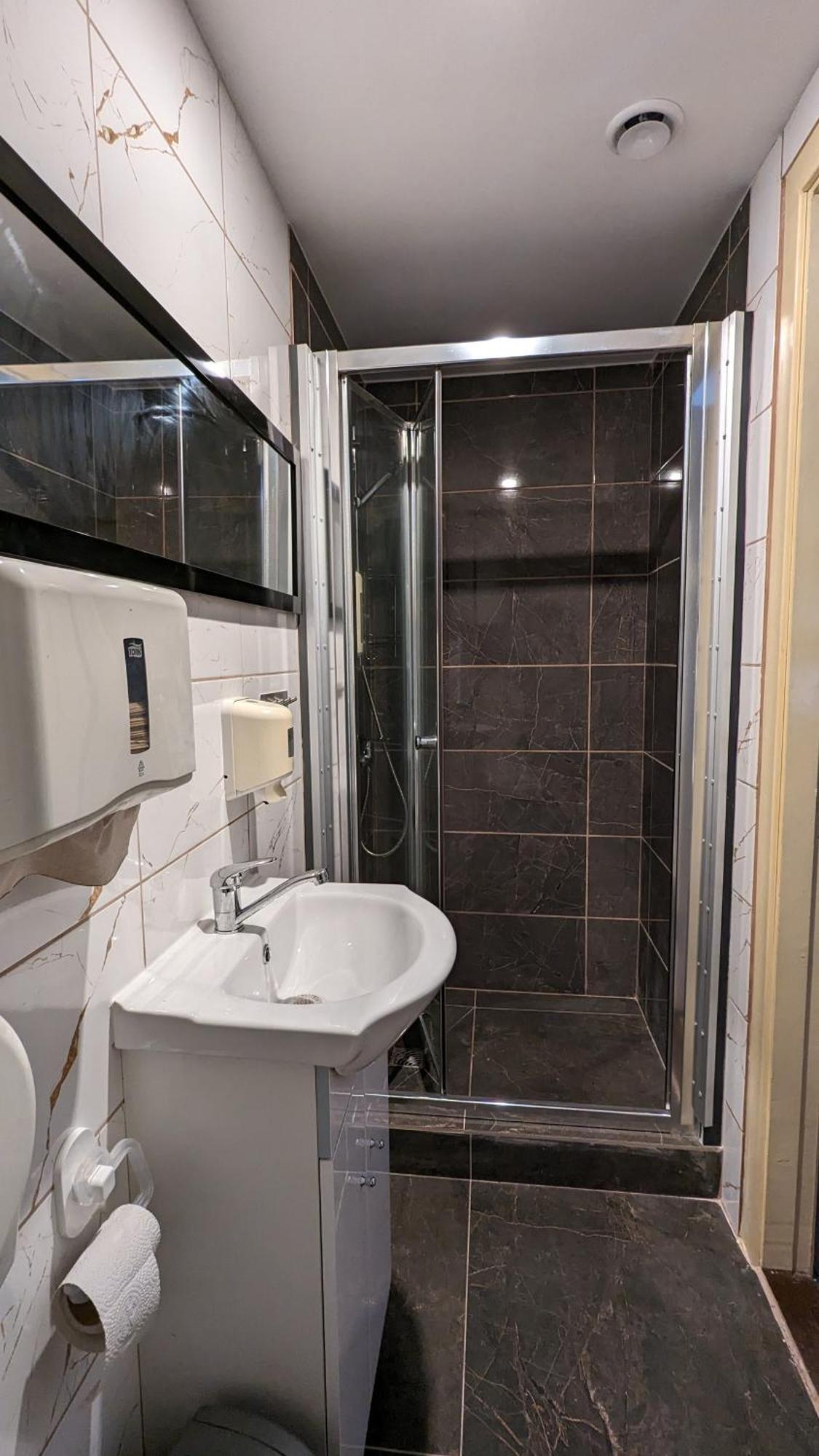 Hotel Viesu Maja "Osmany" Dvarci Exteriér fotografie
